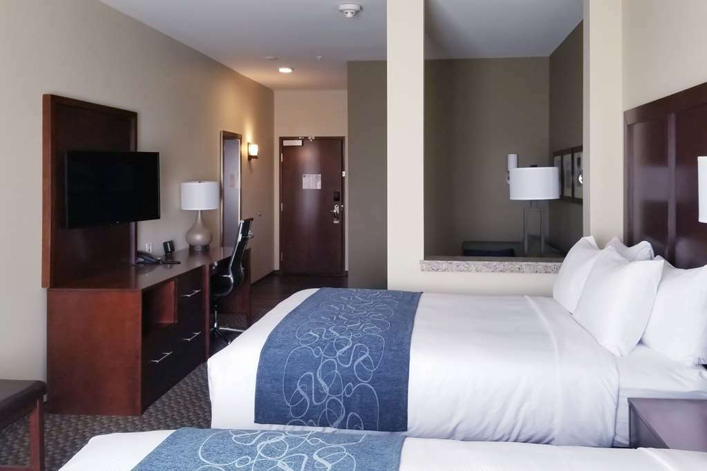 Comfort Suites Burlington Near I-5 Room photo
